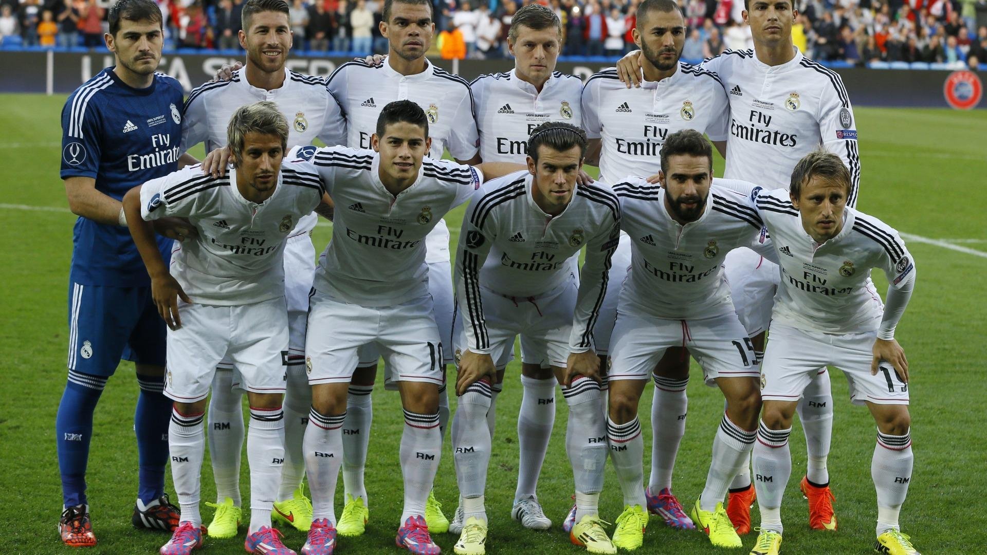 艾比·德尔福：他的坚决防守让南非队无懈可击，稳操胜券，艾比·莱德·弗特